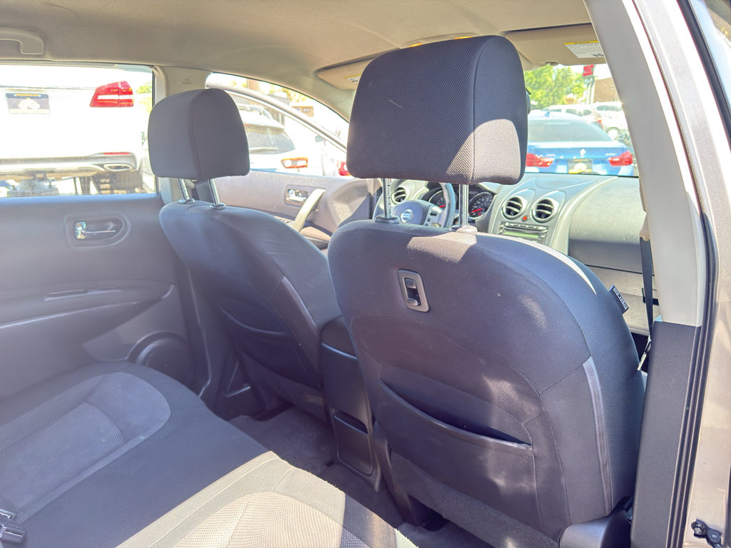 Used 2012 Nissan Rogue S AWD/4WD image 18