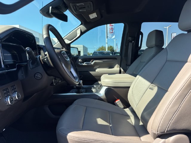 Used 2025 GMC Sierra 1500 SLT w/ SLT Premium Plus Package AWD/4WD image 13