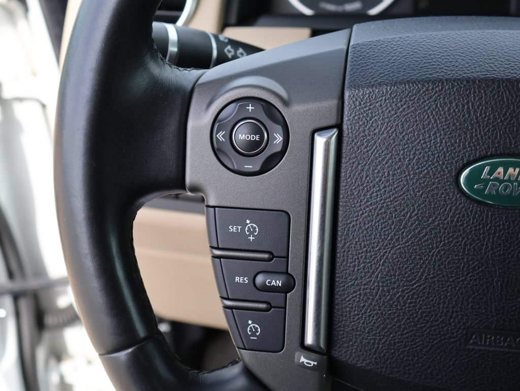 Used 2012 Land Rover LR4 HSE AWD/4WD image 34
