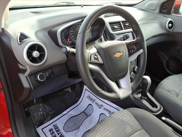 Used 2020 Chevrolet Sonic LT FWD image 19
