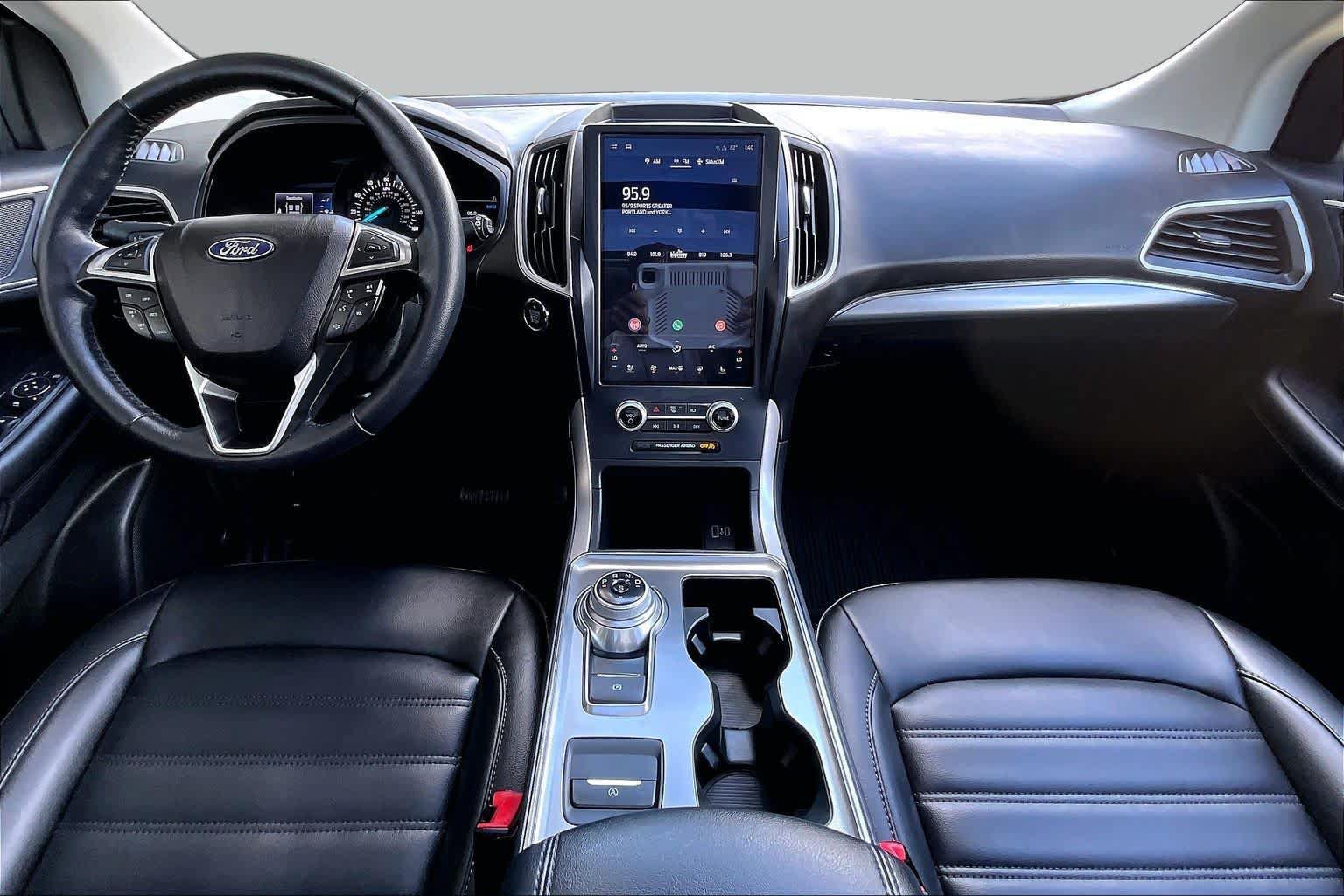 Used 2022 Ford Edge SEL w/ Convenience Package AWD/4WD image 16