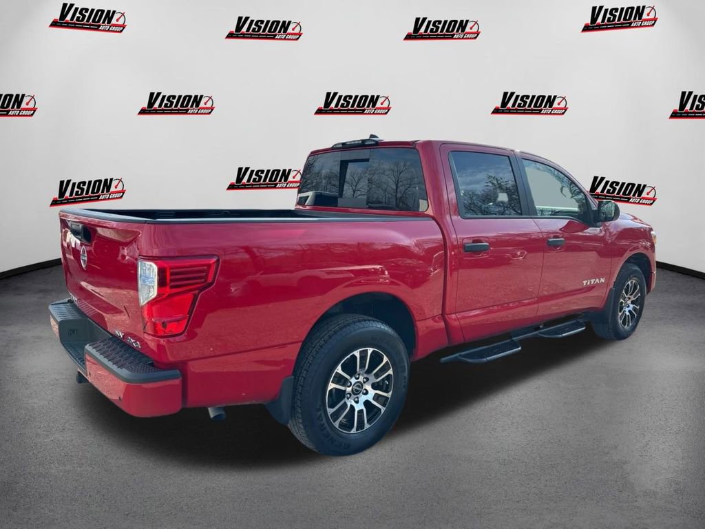 Used 2024 Nissan Titan SV w/ Accessory Utility Package image 5