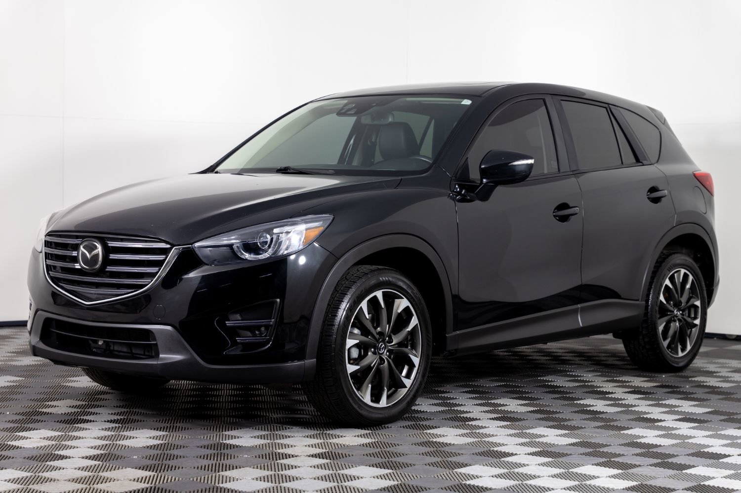 Used 2016 MAZDA CX-5 Grand Touring FWD image 1