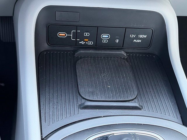 Used 2026 Hyundai Kona SEL Sport AWD/4WD image 21