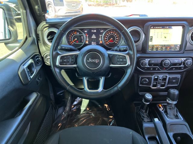 Used 2018 Jeep Wrangler Unlimited Sahara image 16