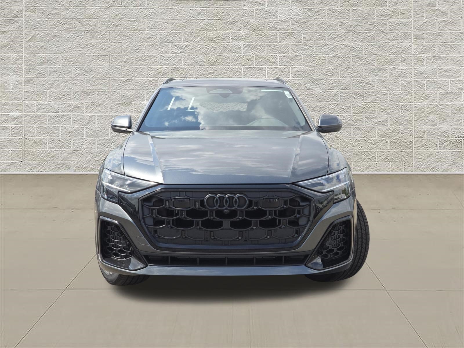 New 2027 Audi Q8 Premium Plus AWD/4WD image 2