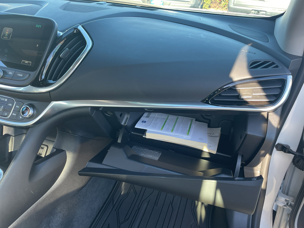 Used 2017 Chevrolet Volt Premier w/ Driver Confidence II Package image 52