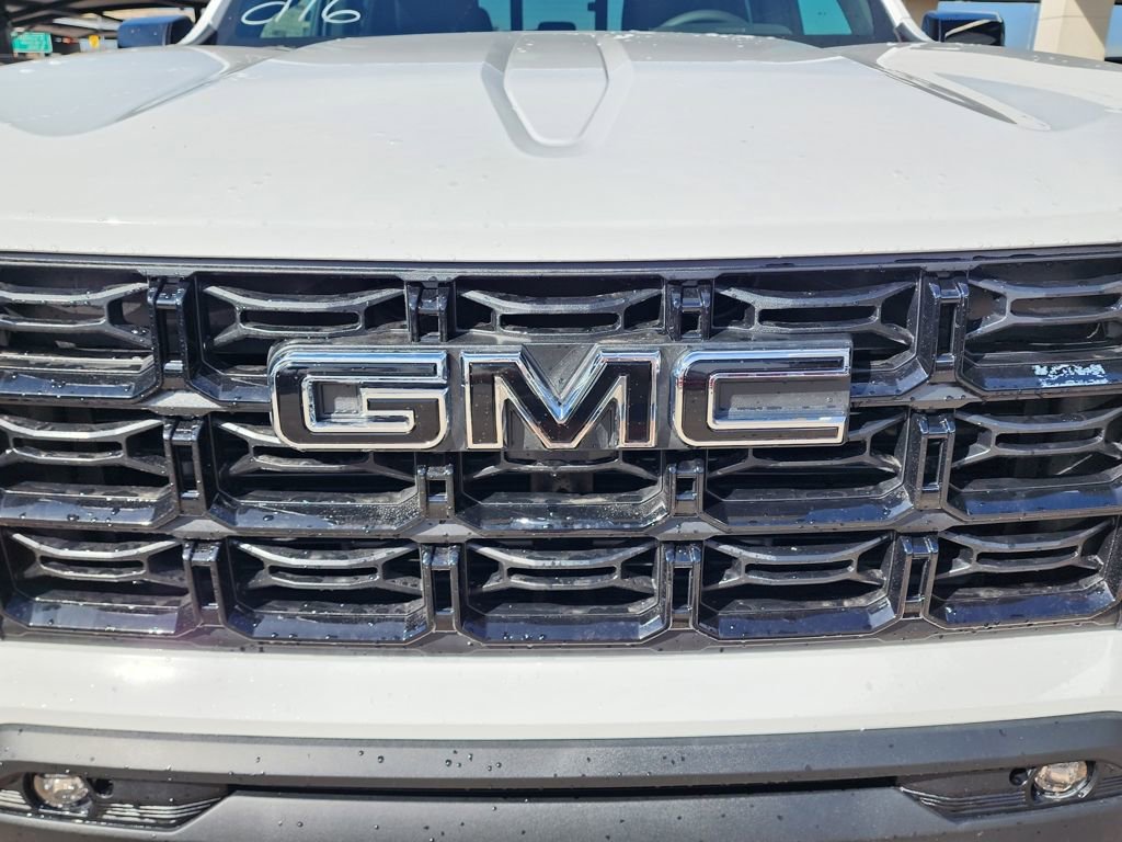 New 2026 GMC Canyon Elevation w/ Convenience Package image 10