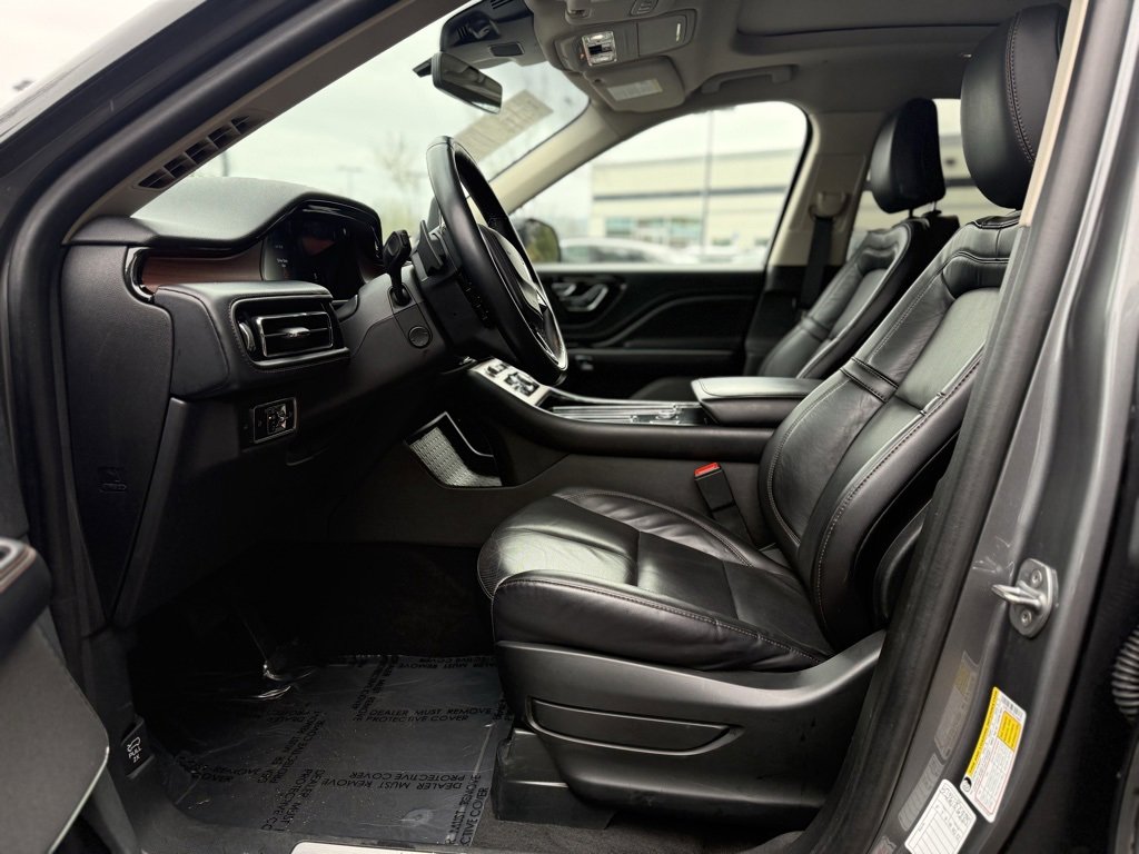 Used 2023 Lincoln Aviator Reserve image 31