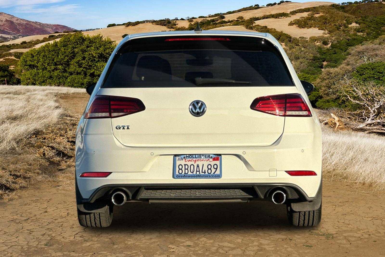 Used 2018 Volkswagen GTI Autobahn image 5