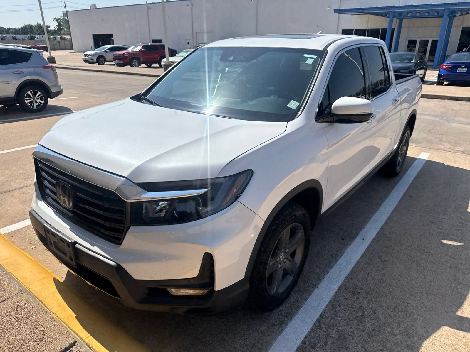Used 2023 Honda Ridgeline RTL-E image 3