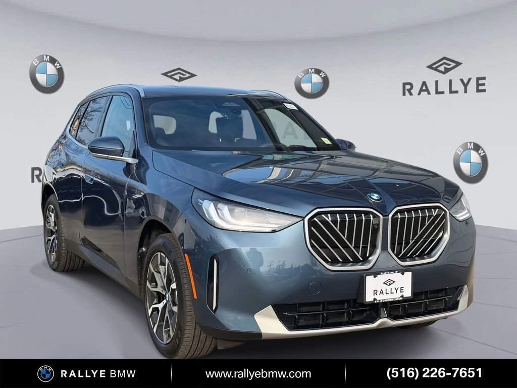 Certified 2025 BMW X3 xDrive30i w/ Premium Package image 1