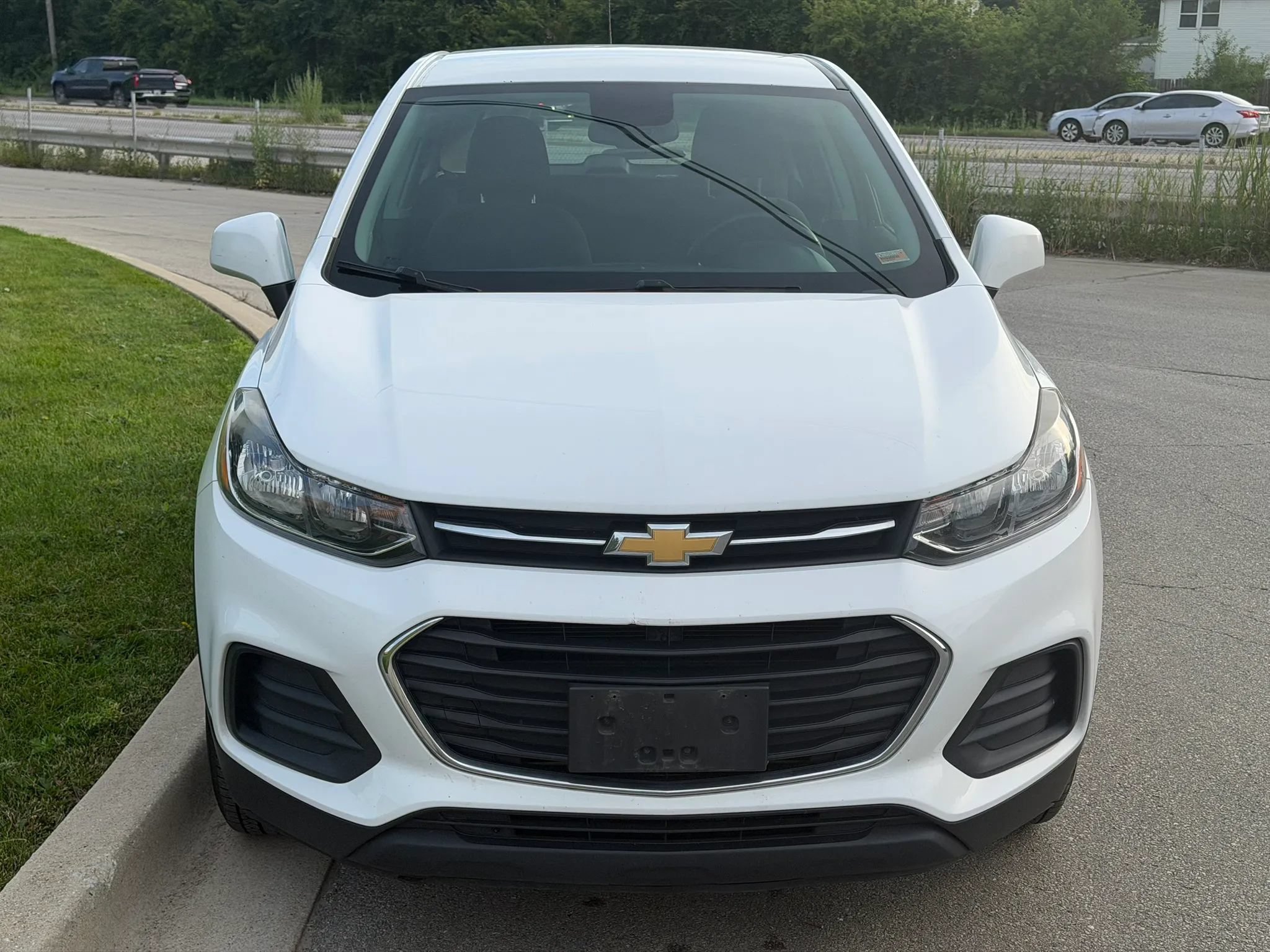 Used 2018 Chevrolet Trax LS AWD/4WD image 8