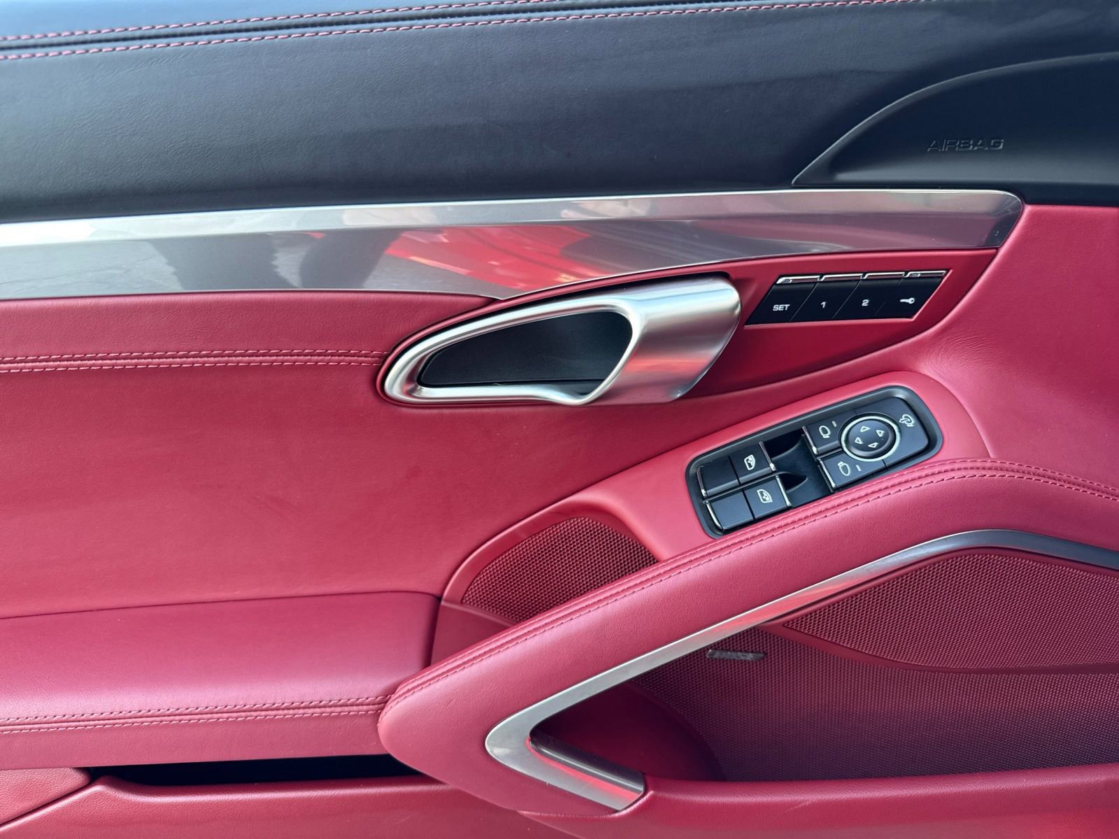 Certified 2025 Porsche 718 Boxster image 13