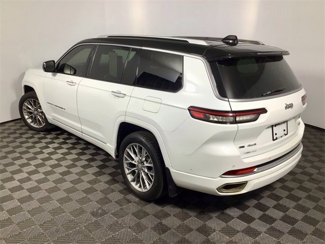 Used 2022 Jeep Grand Cherokee L Summit w/ Luxury Tech Group V image 10