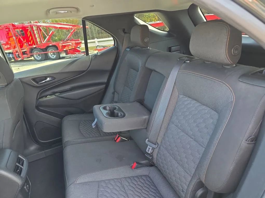 Used 2019 Chevrolet Equinox LT image 38