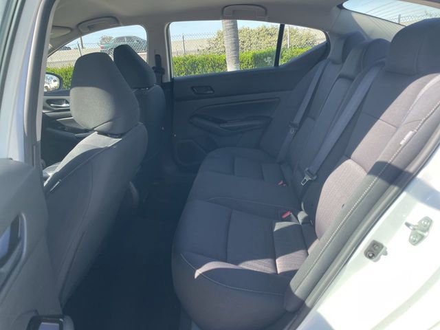 Used 2023 Nissan Altima 2.5 SV FWD image 23