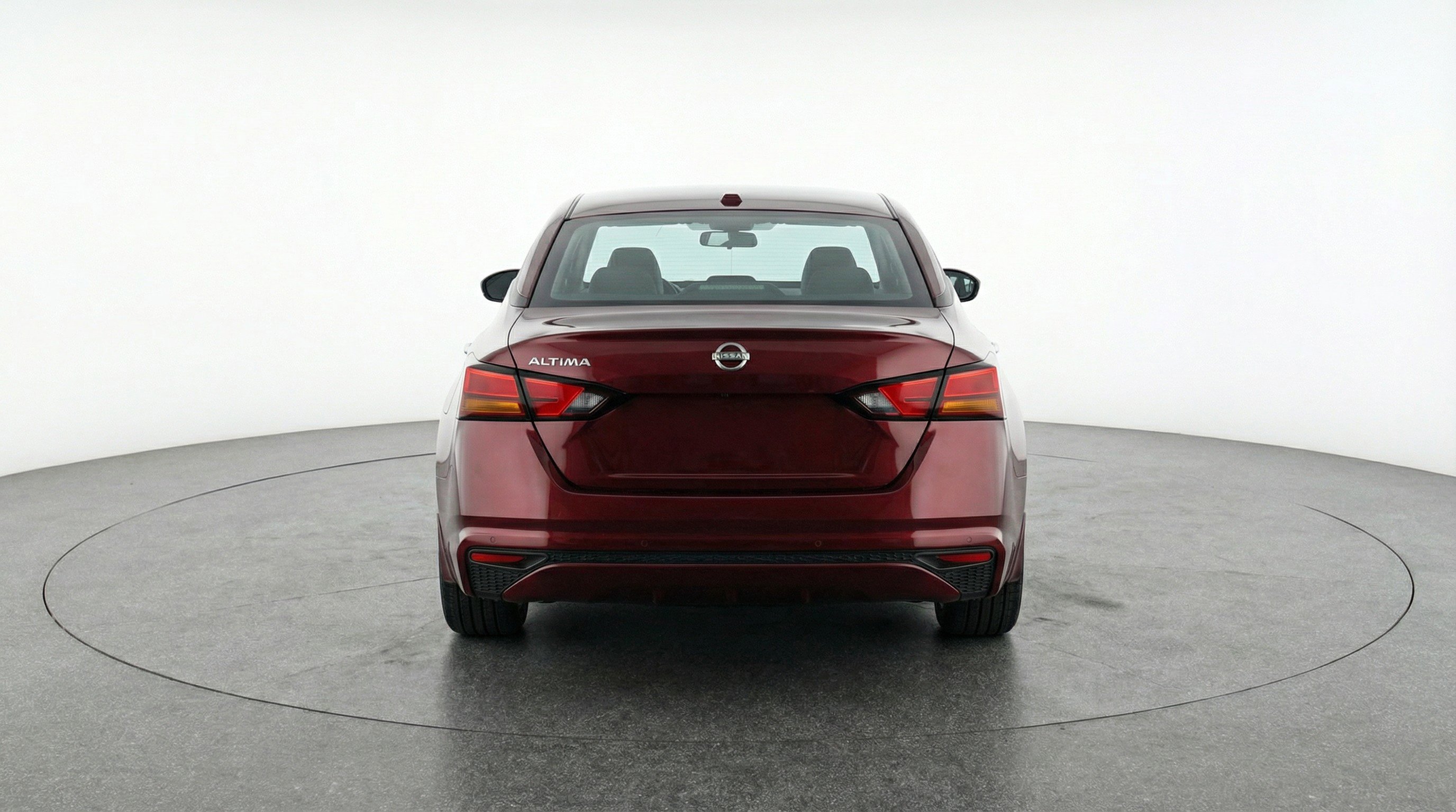 Used 2025 Nissan Altima 2.5 SV image 7