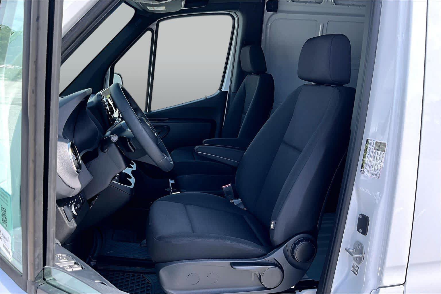 New 2026 Mercedes-Benz Sprinter 2500 image 7