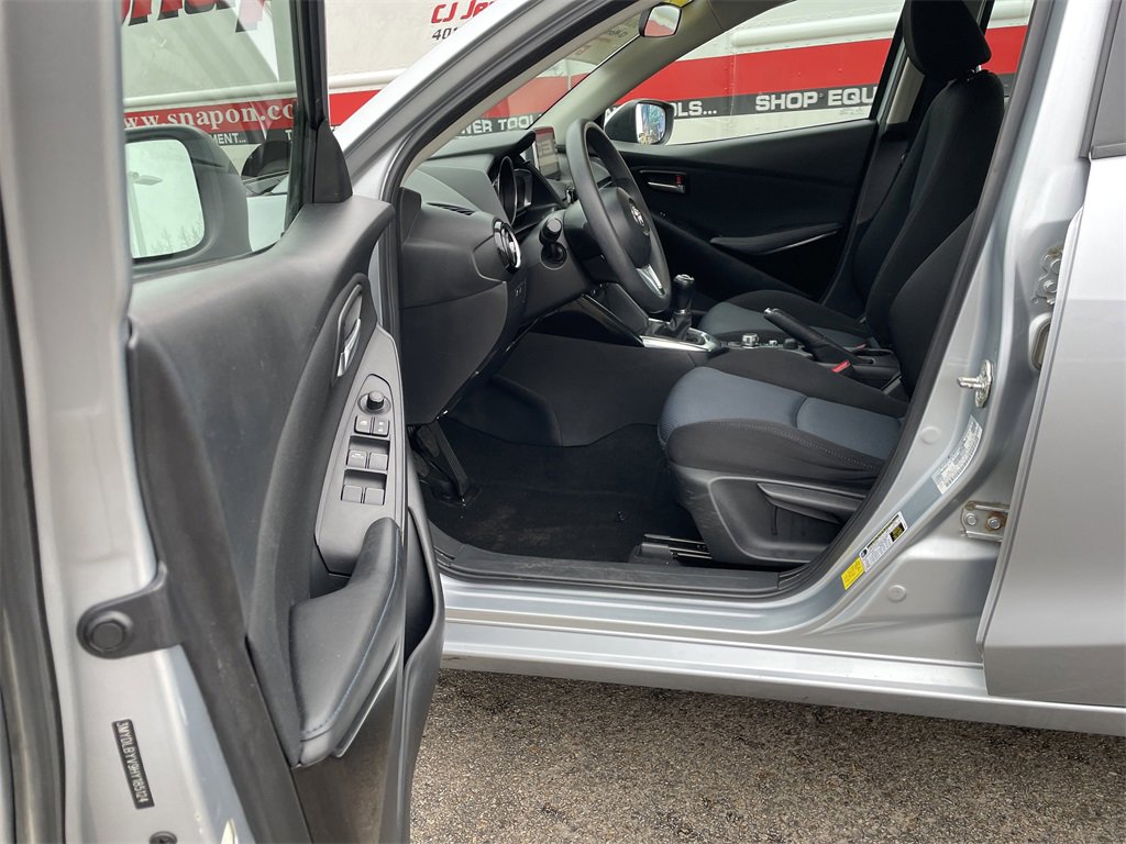 Used 2017 Toyota Yaris iA image 14