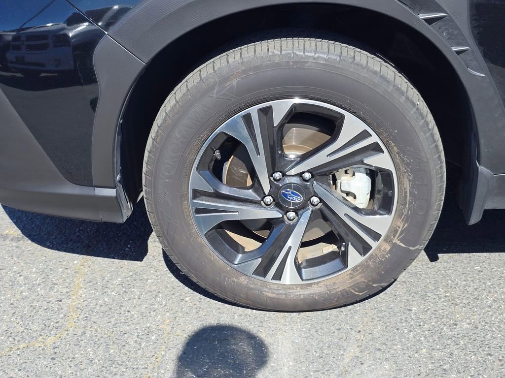 Used 2024 Subaru Crosstrek 2.0i Premium image 10