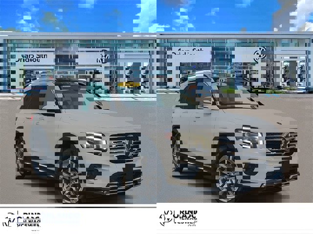 Used 2021 Mercedes-Benz GLB 250 4MATIC image 1