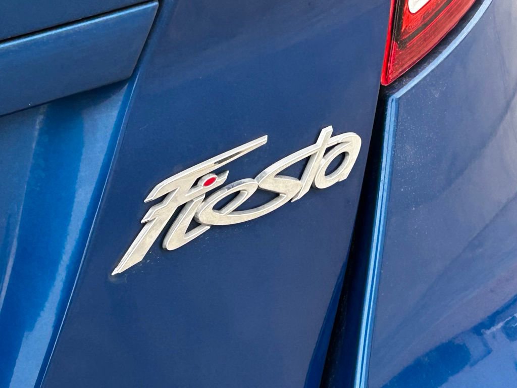 Used 2018 Ford Fiesta SE image 11