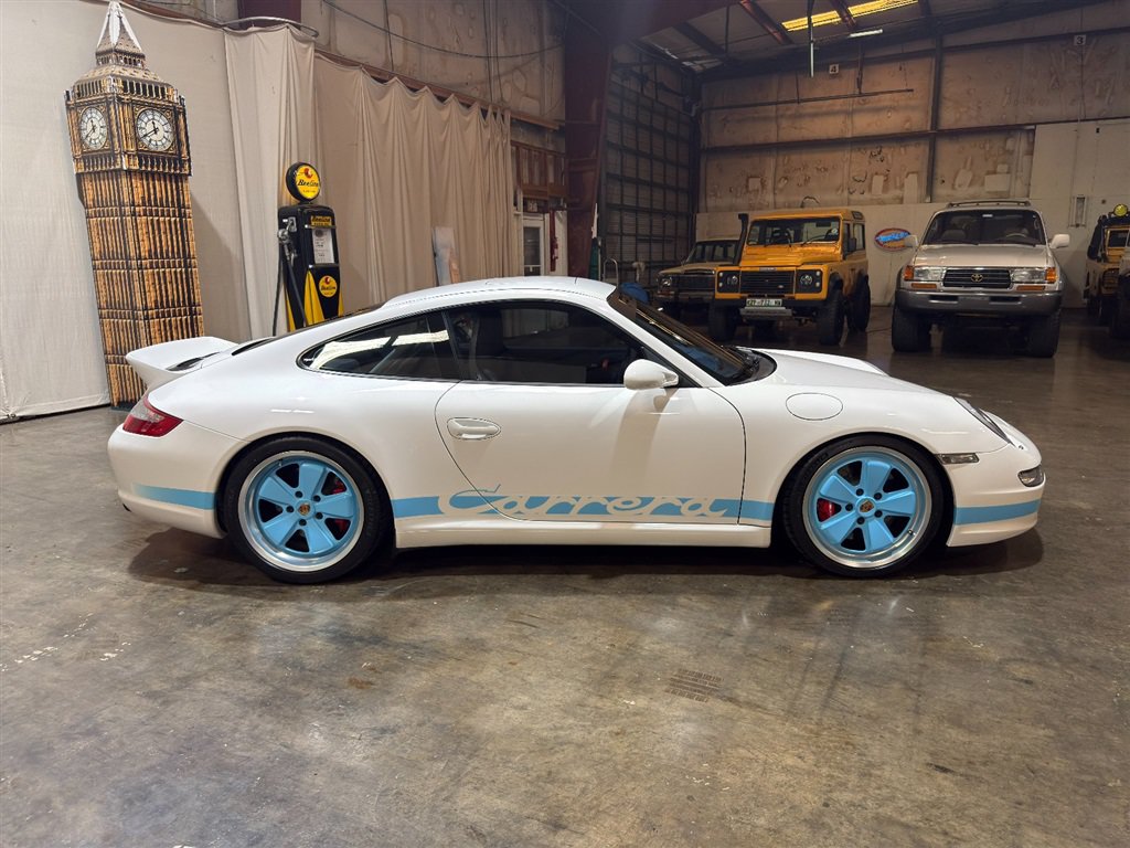 Used 2006 Porsche 911 GT3 RS image 22