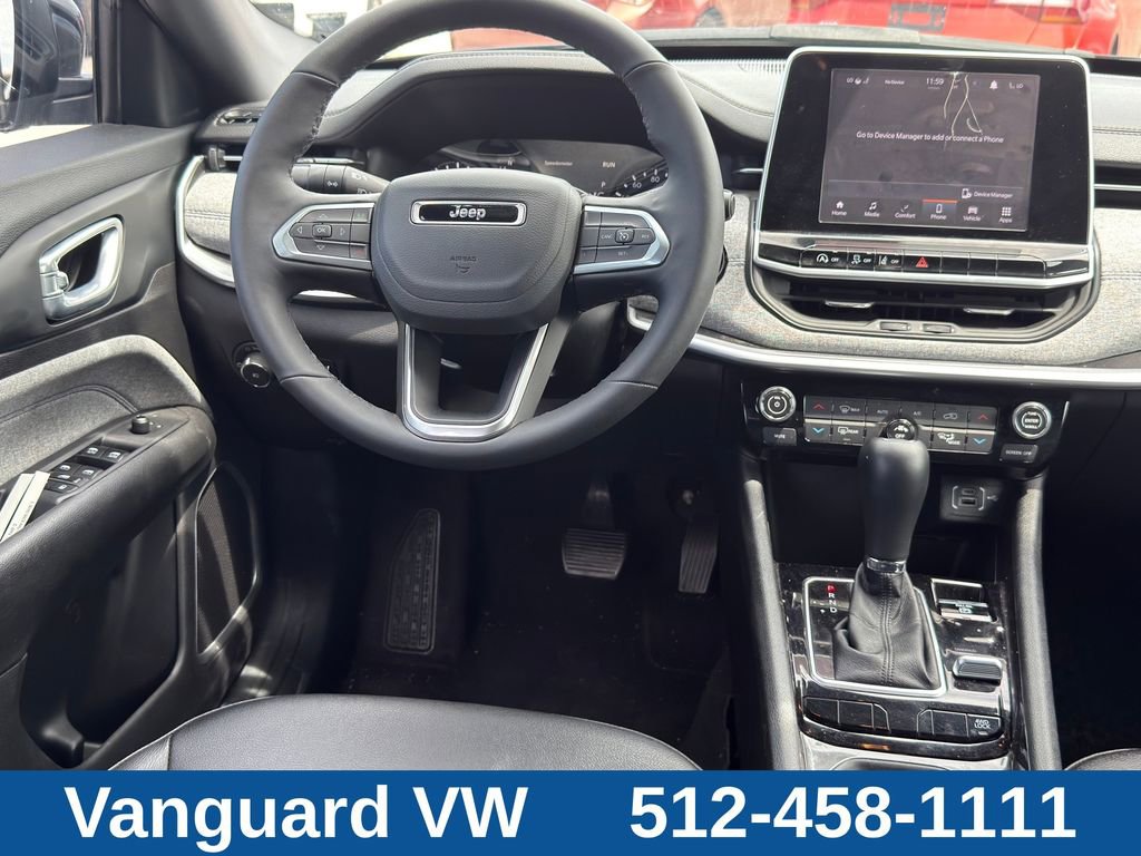Used 2025 Jeep Compass Latitude w/ Convenience Group AWD/4WD image 25