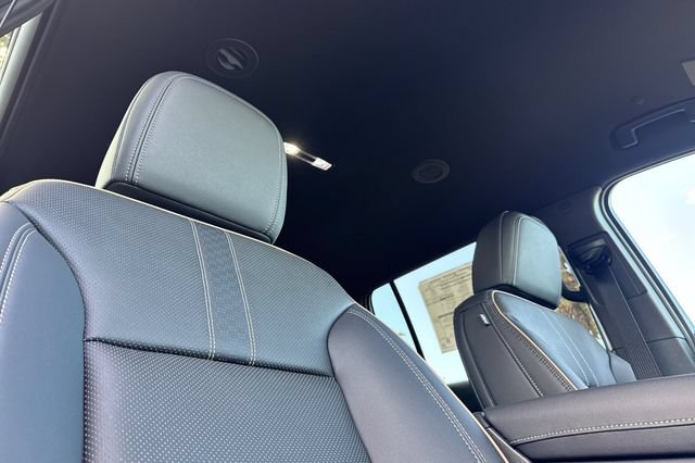 New 2026 Chevrolet Traverse High Country AWD/4WD image 25