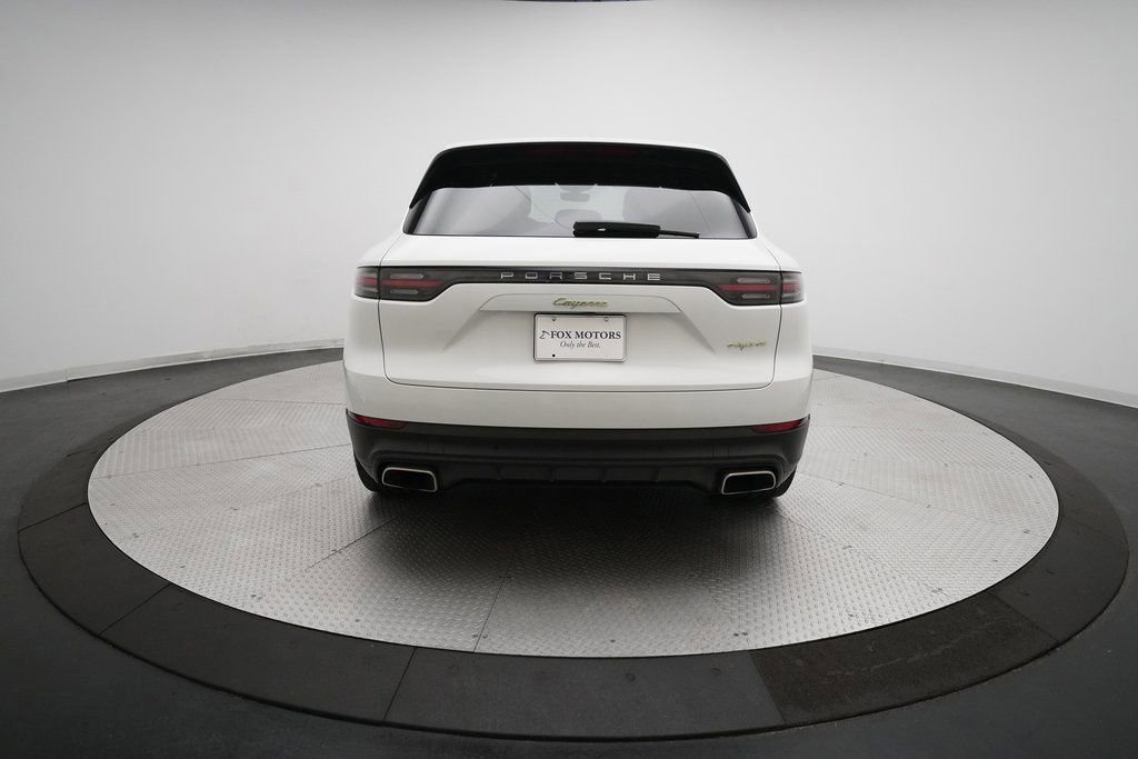 Used 2019 Porsche Cayenne E-Hybrid image 12