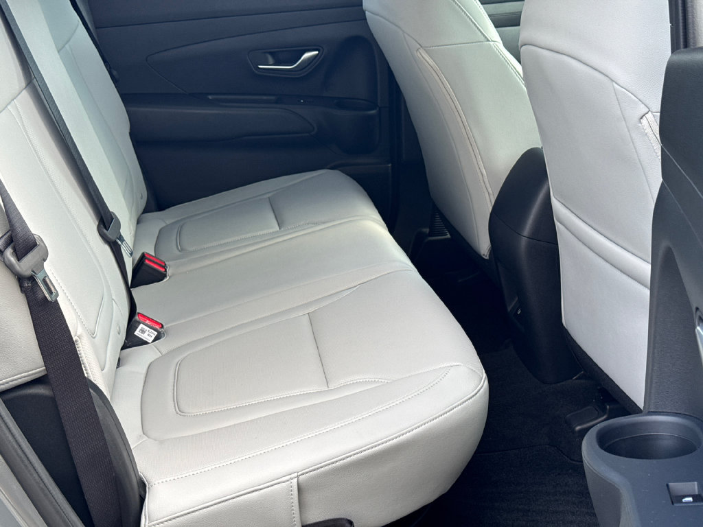 Certified 2026 Hyundai Santa Cruz SEL FWD image 17