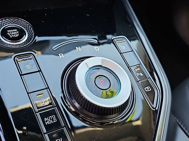 Used 2023 Kia Niro EX w/ EX Cold Weather Package image 14