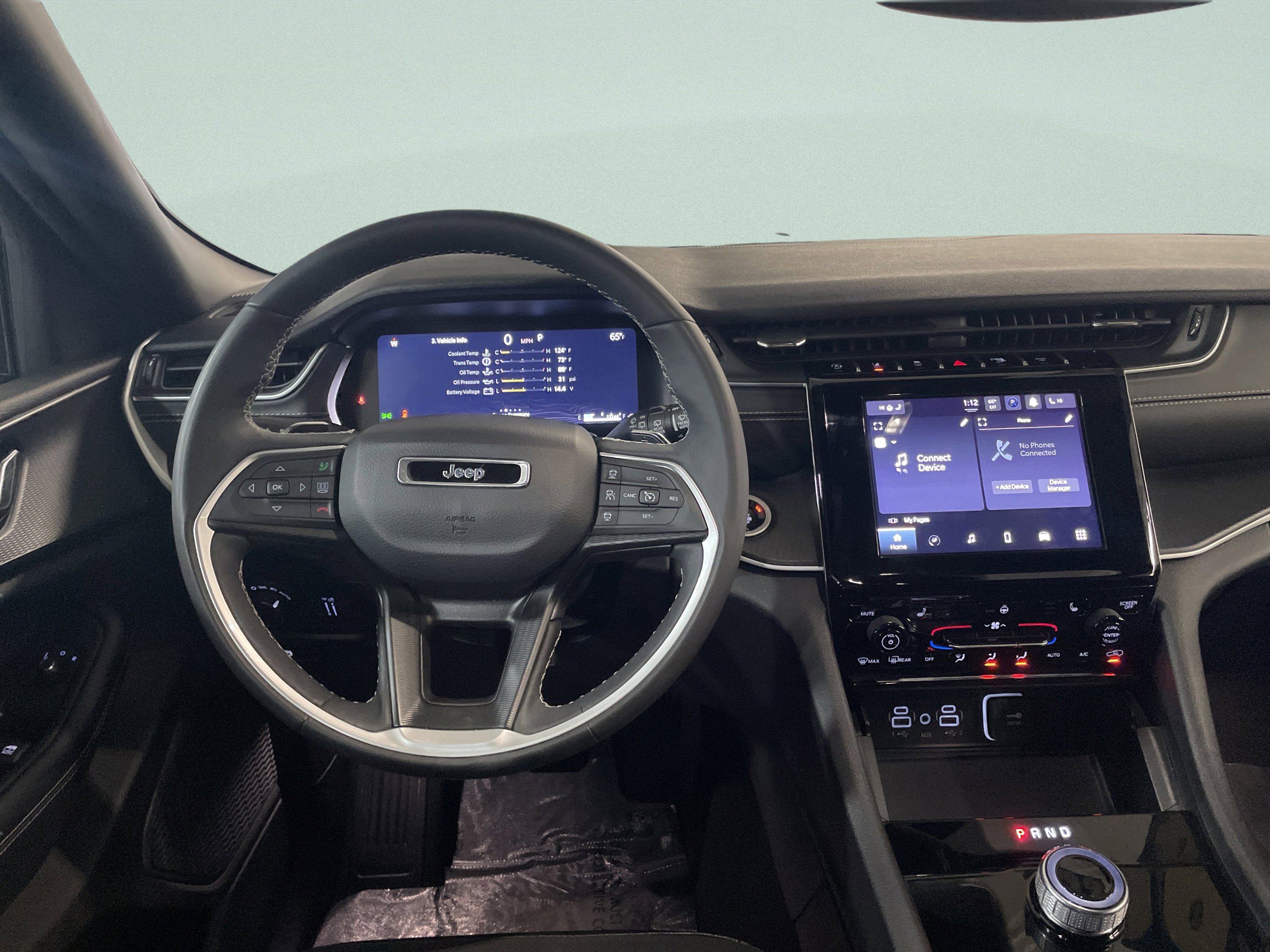 Used 2024 Jeep Grand Cherokee Altitude image 17