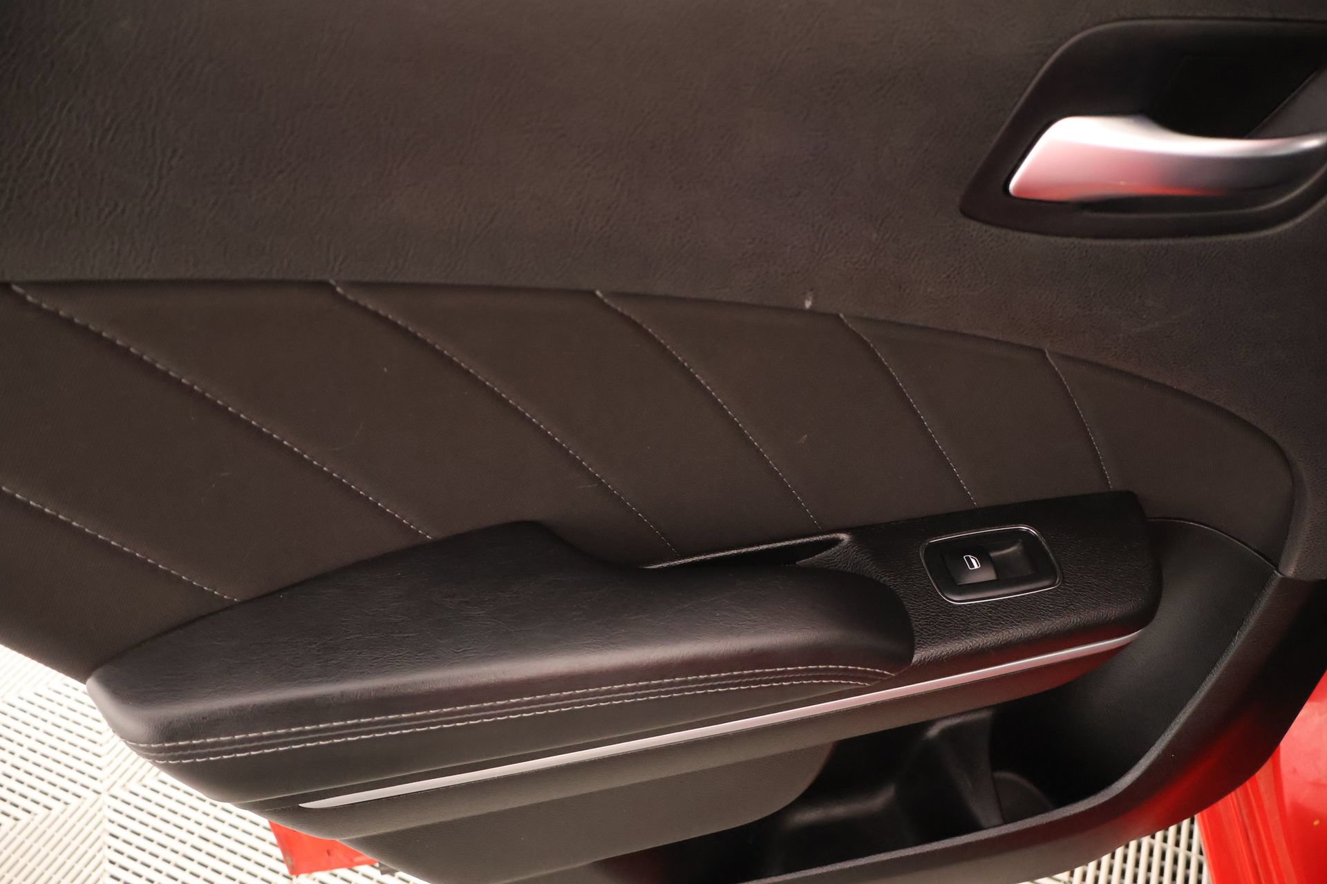 Used 2022 Dodge Charger SXT RWD image 15