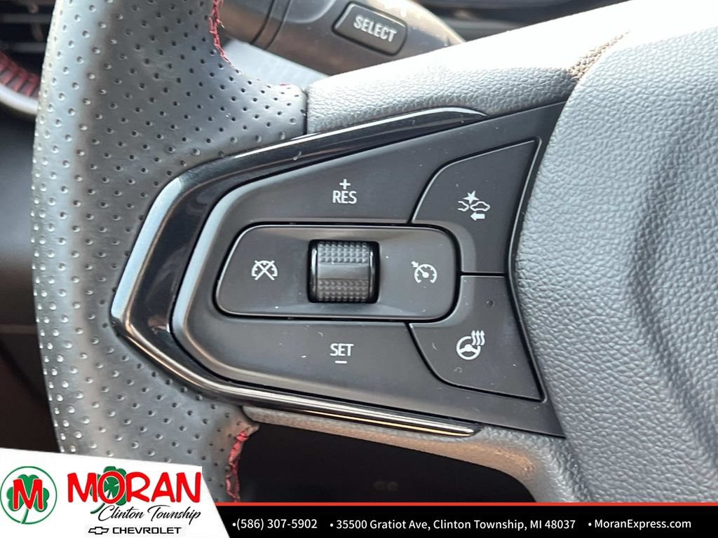 Certified 2025 Chevrolet Trax RS w/ Driver Confidence Package FWD image 24