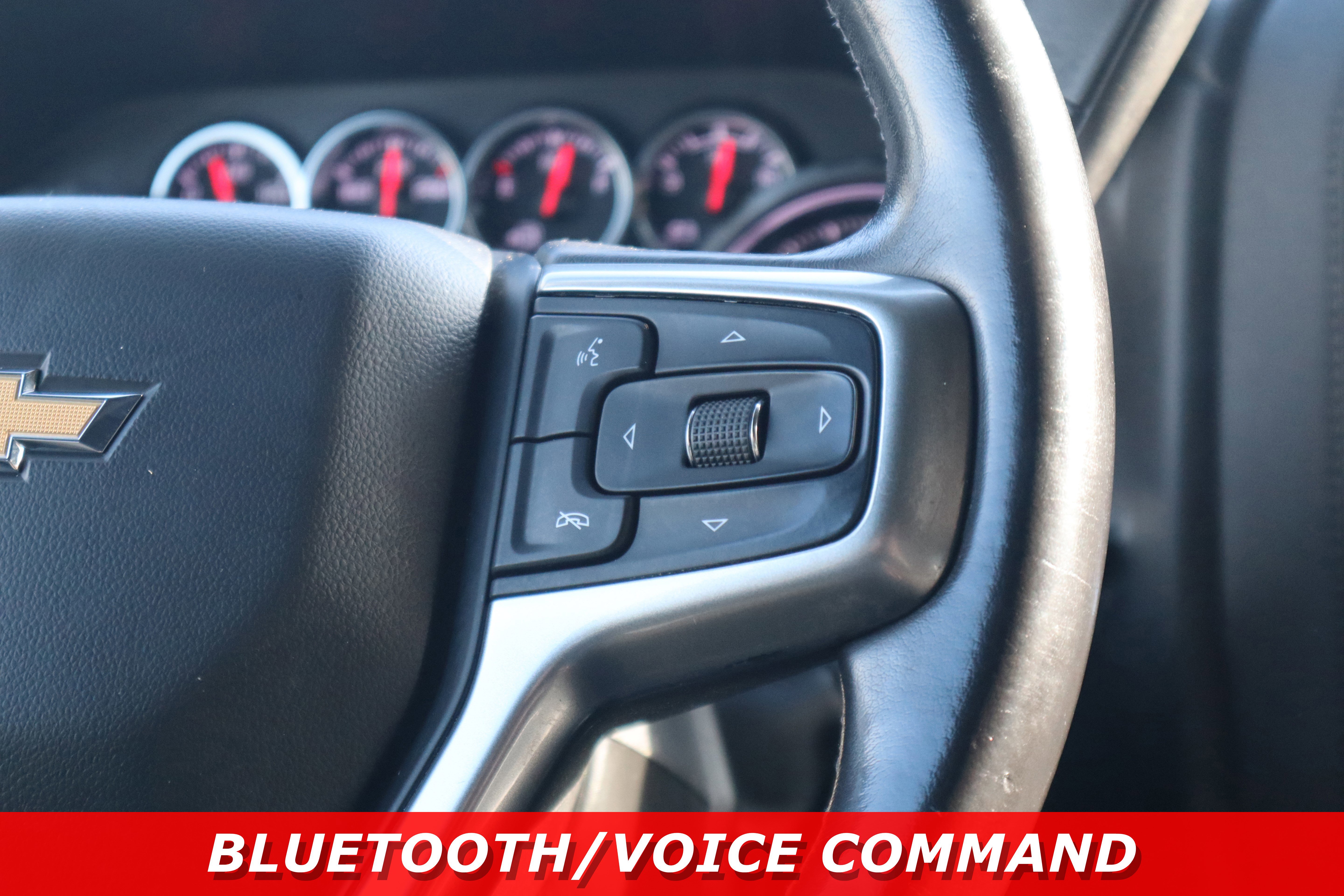 Used 2021 Chevrolet Silverado 2500 LTZ w/ LTZ Convenience Package image 18