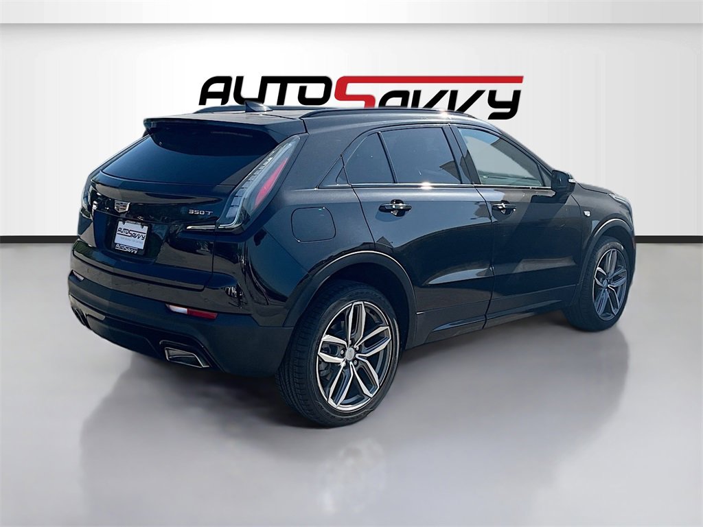 Used 2023 Cadillac XT4 Sport w/ Cold Weather Package image 7