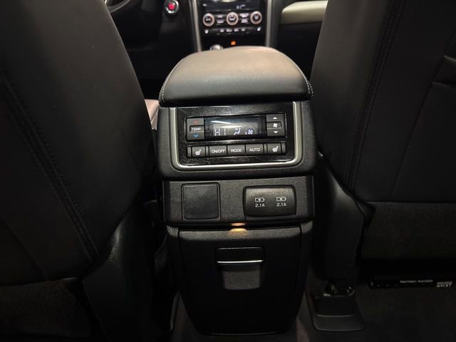 Certified 2022 Subaru Ascent Limited w/ Technology Package image 33