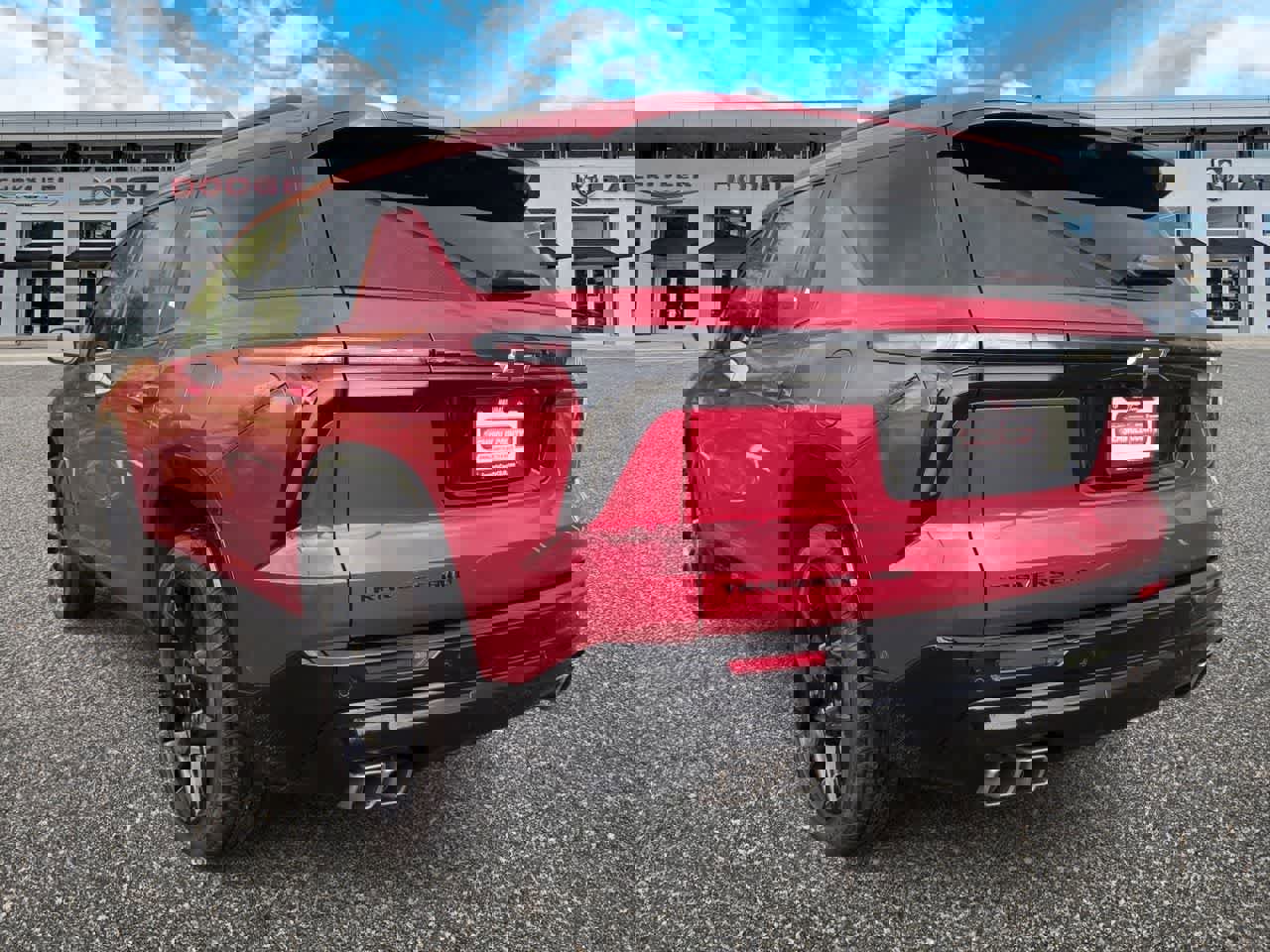 Used 2024 Chevrolet Traverse RS image 6