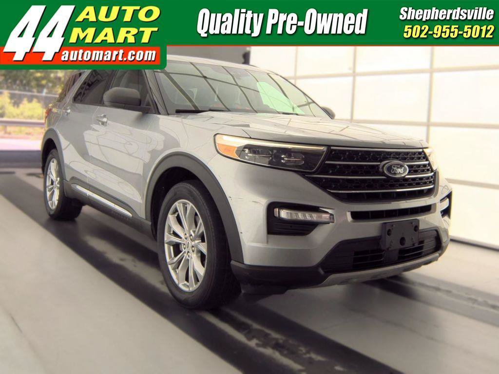 Used 2020 Ford Explorer XLT w/ Equipment Group 202A AWD/4WD image 1