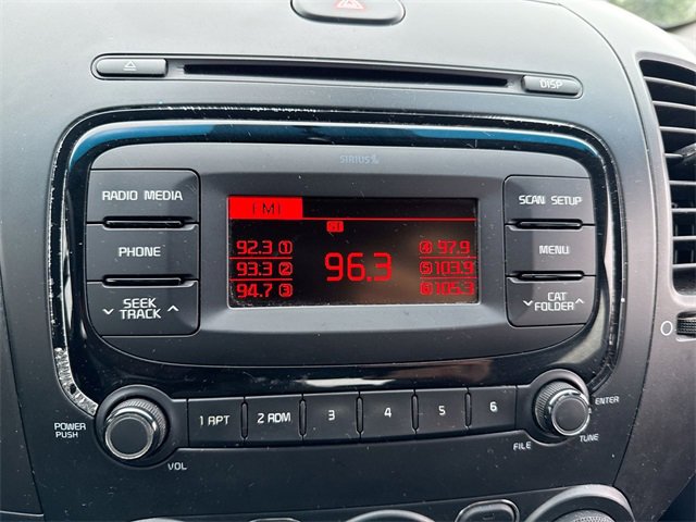 Used 2017 Kia Forte LX image 16