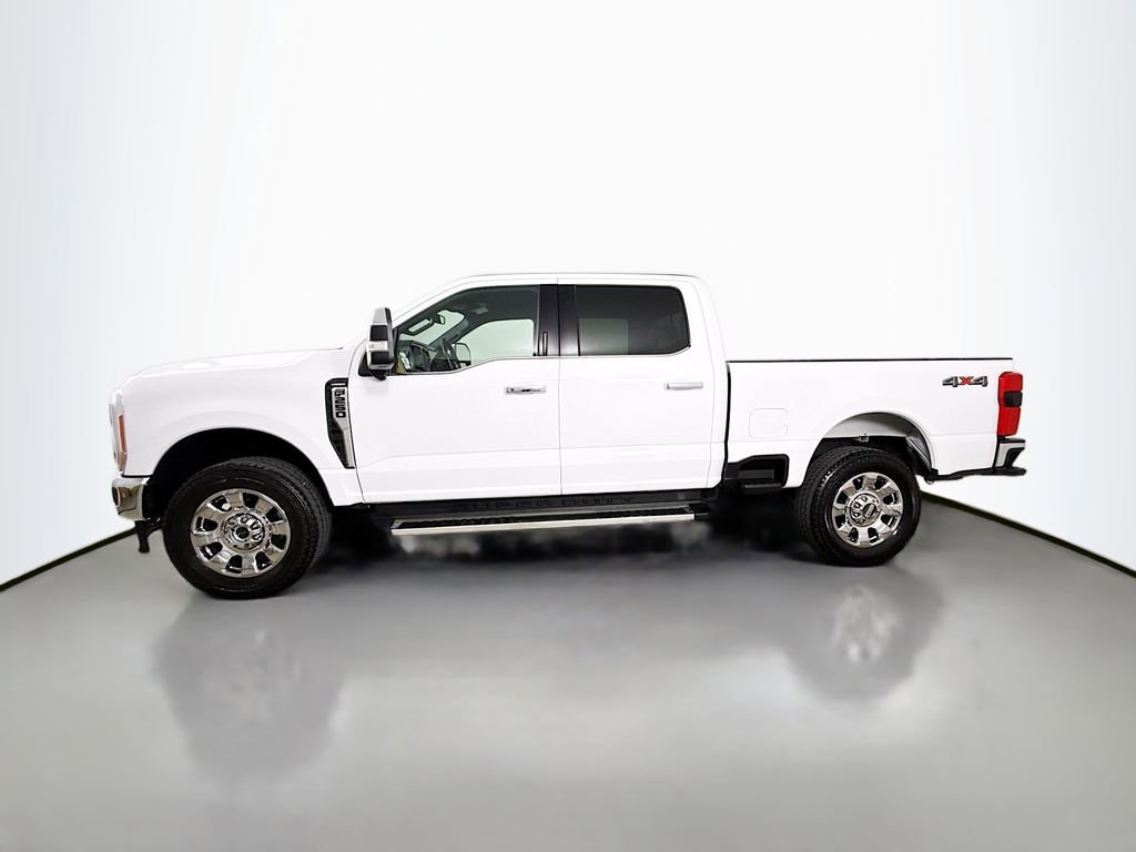 Used 2023 Ford F250 Lariat w/ Chrome Package image 4