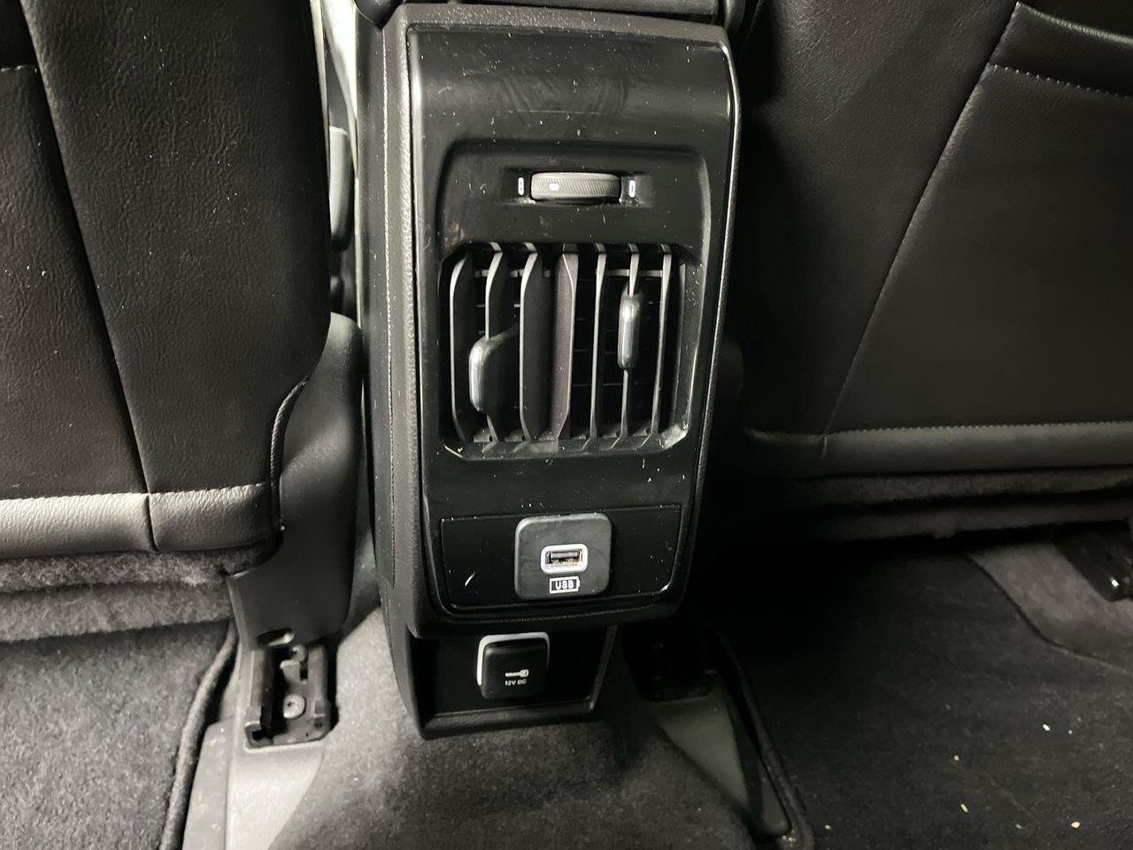 Used 2023 Jeep Compass Limited AWD/4WD image 11