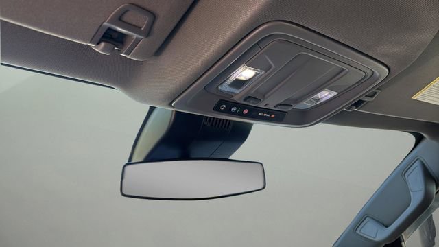 Used 2024 Chevrolet Silverado 2500 LT w/ Convenience Package image 28