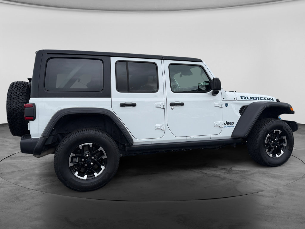 Used 2024 Jeep Wrangler Unlimited Rubicon 4xe AWD/4WD image 11