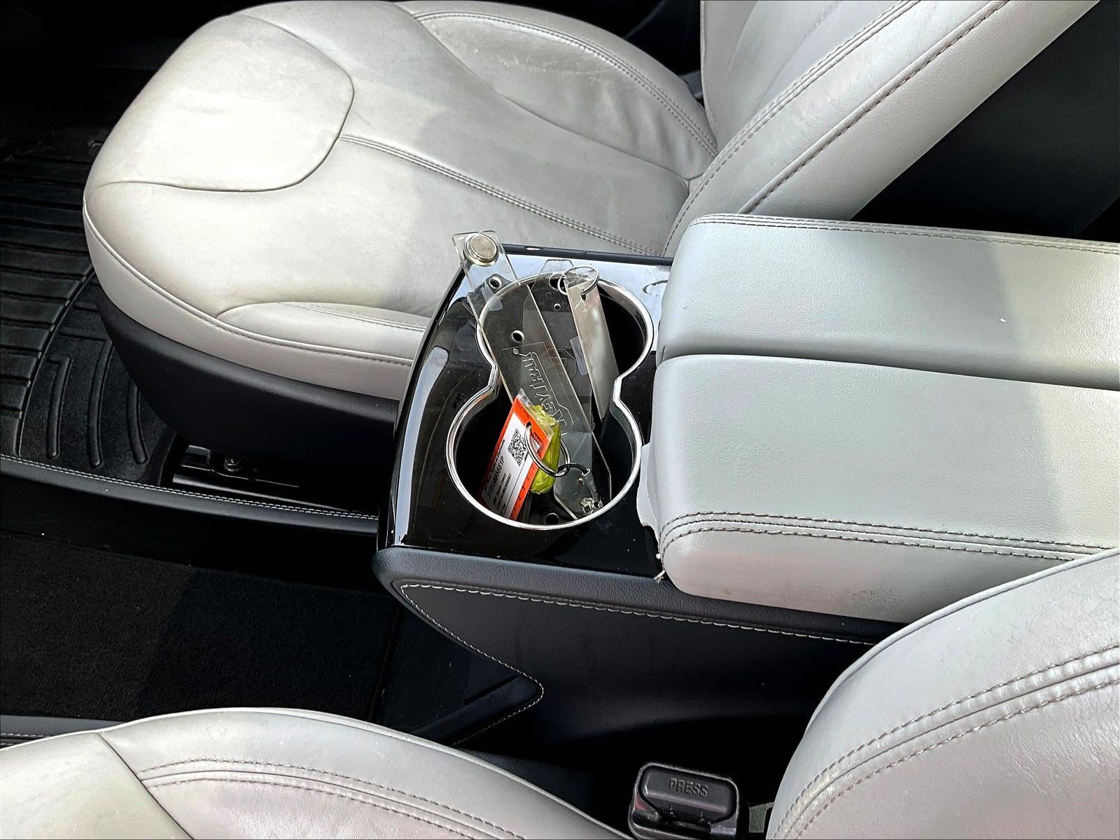 Used 2013 Tesla Model S RWD image 18