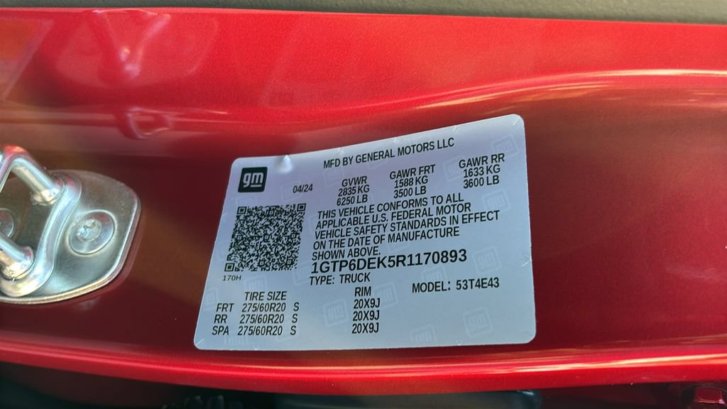 Used 2024 GMC Canyon AT4 w/ Technology Package AWD/4WD image 35