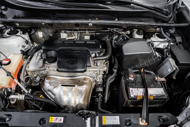 Used 2015 Toyota RAV4 XLE image 18