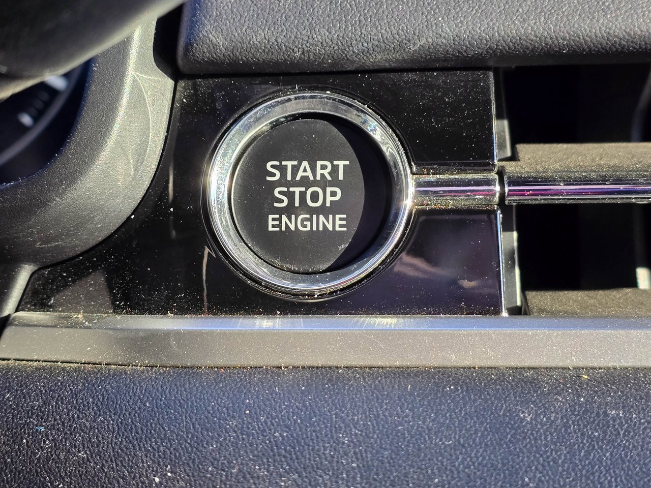 Used 2023 Mitsubishi Outlander SEL Black Edition image 20